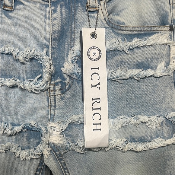 Men's ICY RICH Size 32 Light Blue Distressed Stacked Skinny Jeans - Picture 3 of 9